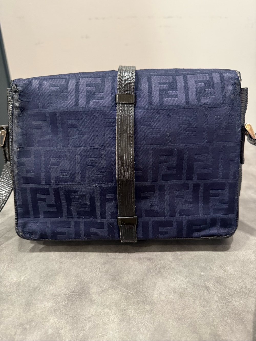Fendi Vintage circa 90s Navy Blue Canvas Shoulder Bag with Black Leather Trim - Picture 11 of 16